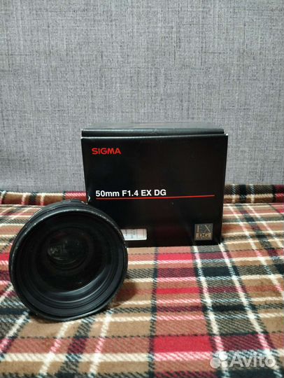 Sigma 50mm f/1.4