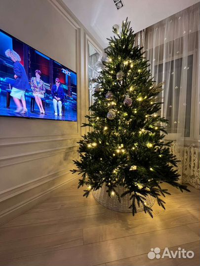 Корзина под елку декоративная