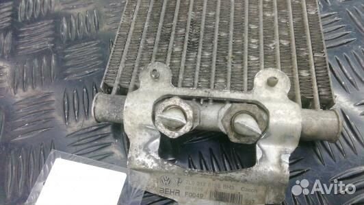 Радиатор масляный volkswagen touareg 7L (UEA07KD02