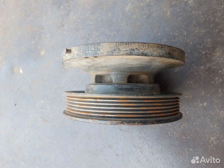 Шкиф коленвала Mercedes W124 M102