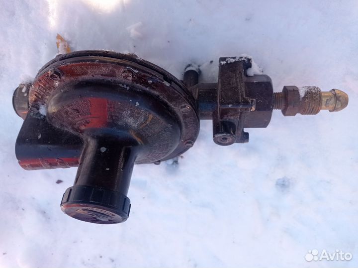 Регулятор давления газа для газгольдера