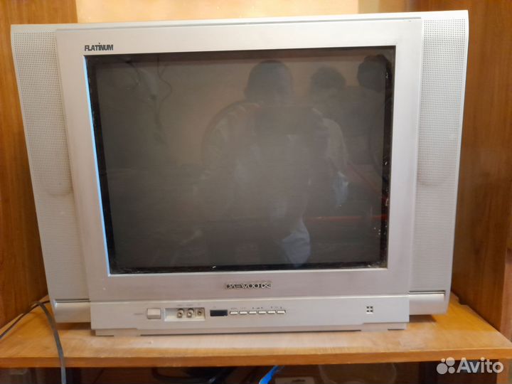Телевизор