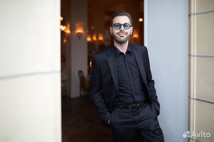 Итальянский певец,артист,вокалист