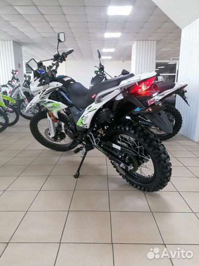 Мотоцикл Enduro ST 250 птс