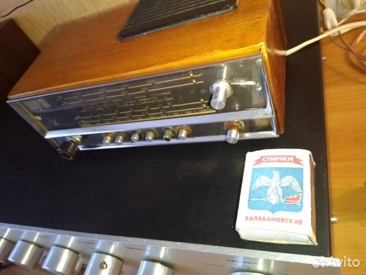 Редкий миниатюрный сувенирный приемник сириус-308