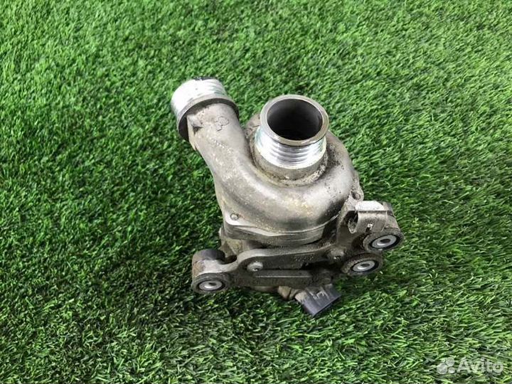 Помпа Bmw 5 F10 N52B25 2011