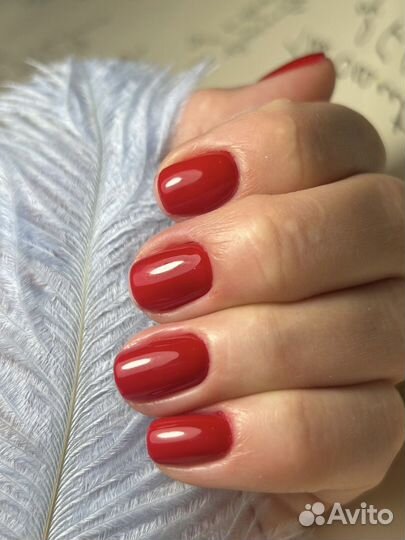 Модель на маникюр и нарашивание