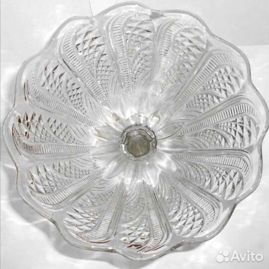 Посуда разная для сервировки