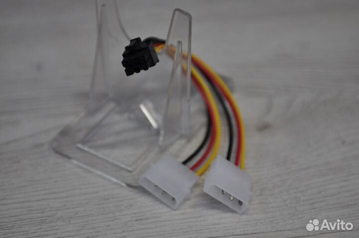 Переходник 2xMolex(M) - PCI-E 6pin(F)