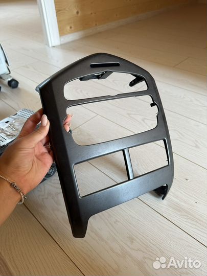 Магнитола с рамкой Шевроле Авео