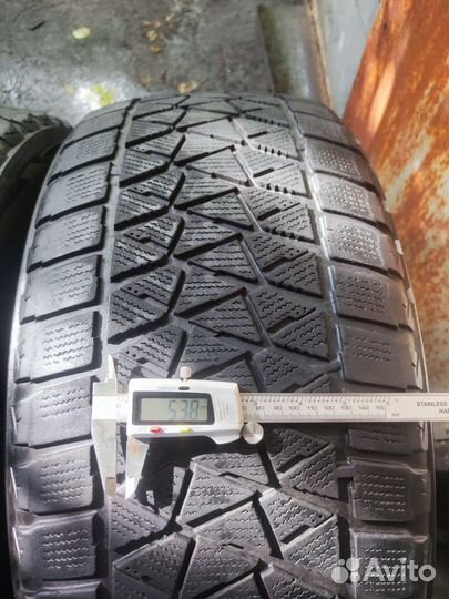 Bridgestone Blizzak DM-V2 275/50 R20 113R