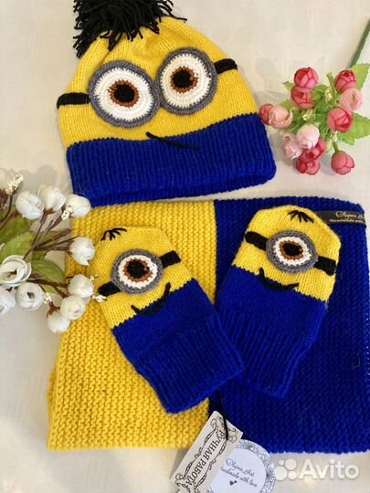 Комплект шапка,снуд,варежки