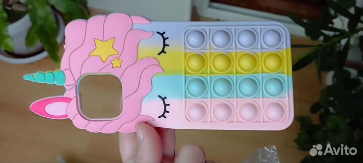 Чехол на телефон