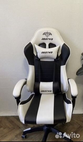 Компьютерное кресло игровое новое