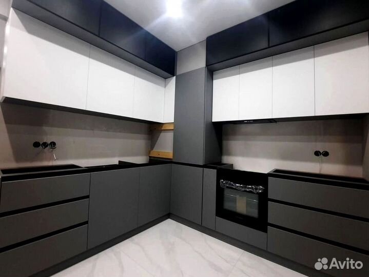 Современная кухня под ключ