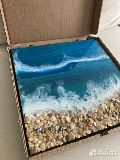 Столик для завтрака с эпоксидной смолой