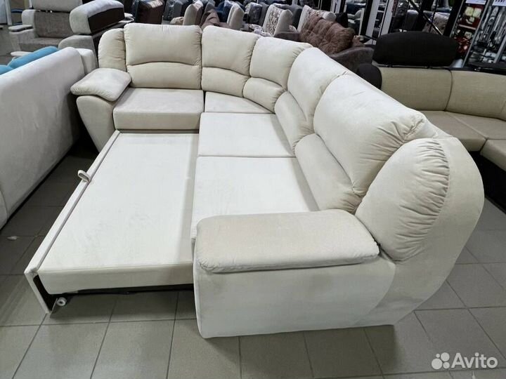 Диван шикарный