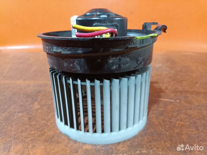 Мотор печки Nissan X-trail T31