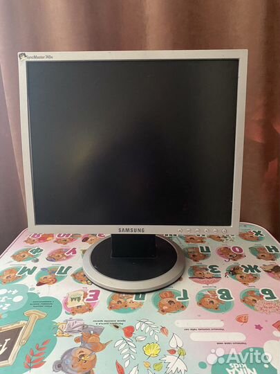 Монитор Samsung