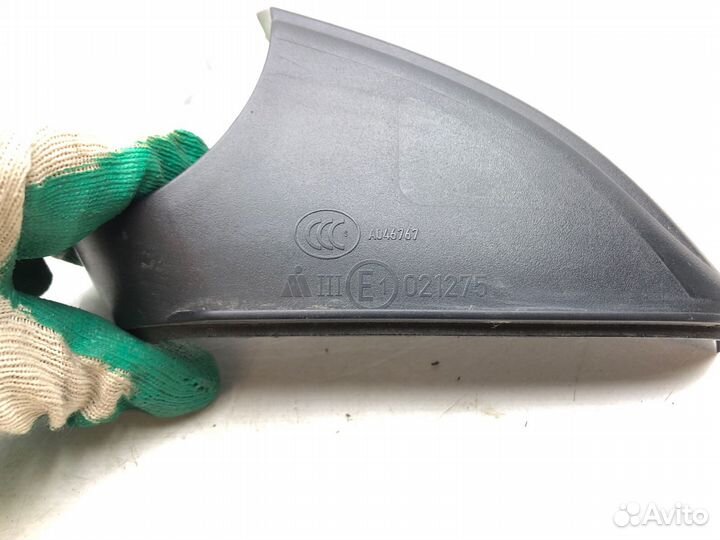 Накладка зеркала заднего вида (кожух) левая Skoda