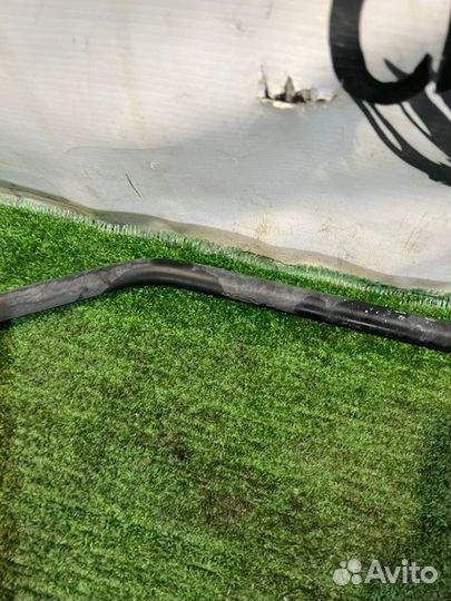 Стабилизатор поперечной устойчивости задний