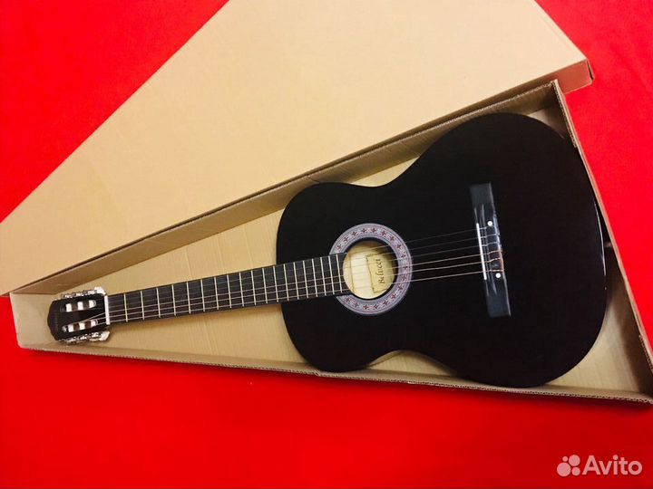 Гитара новая классическая Belucci BC3905 BK 4/4