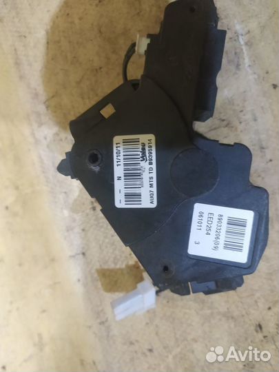 Моторчик регулирования высоты фар Audi Q7 4L