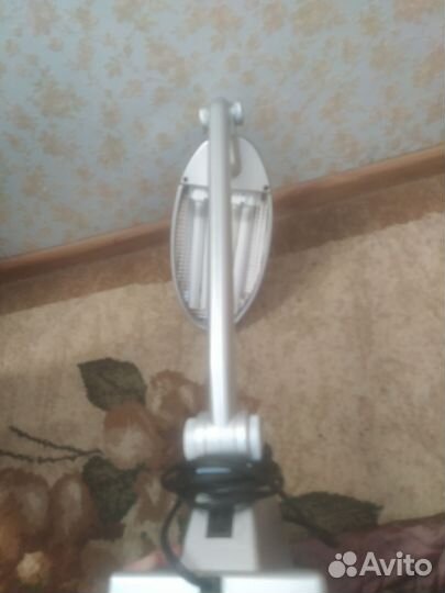 Лампа настольная