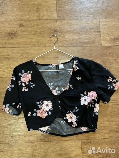 Женские вещи 42-44