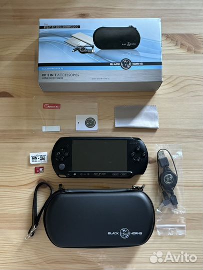 Sony PSP E1008 64gb прошитая большой комплект