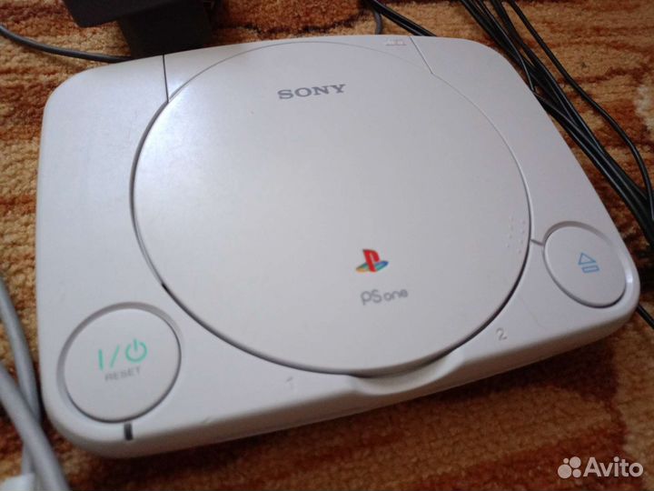 Sony PlayStation 1 (Slim)