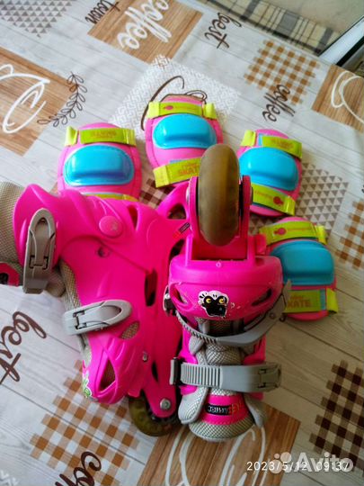 Роликовые коньки детские раздвижные с защитой