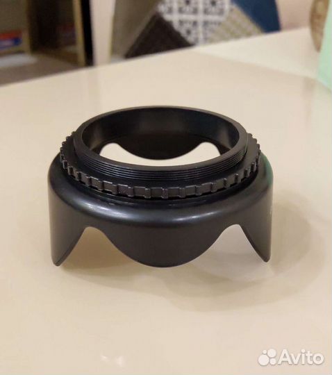 Бленда новая на объектив 52,55,58,62мм