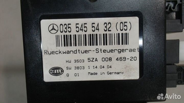Блок управления доводчика Mercedes E W211, 2004