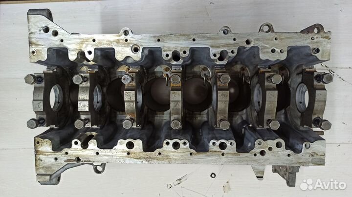 Блок цилиндров BMW X5 E70 M57