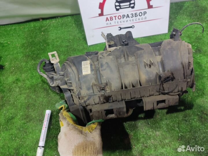 Коллектор впускной Opel Corsa C Z12XEP