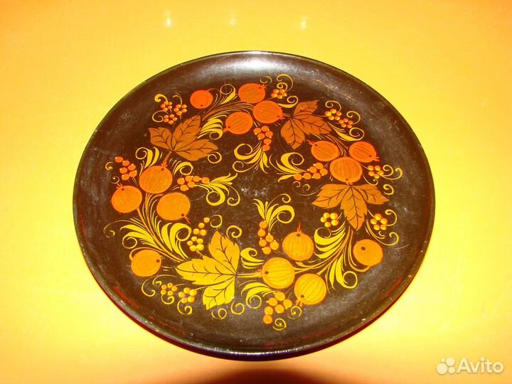 Поднос с рюмками деревянный декоративный. Хохлома