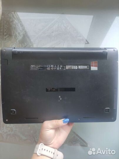 Ноутбук asus