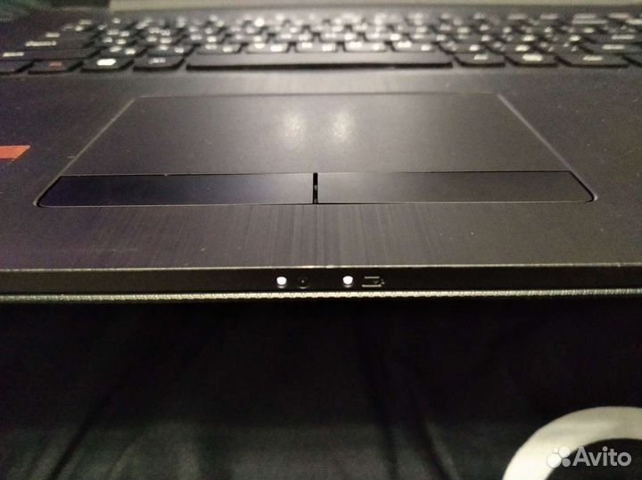 Ноутбук Lenovo G70 17.3HD+Дисплей