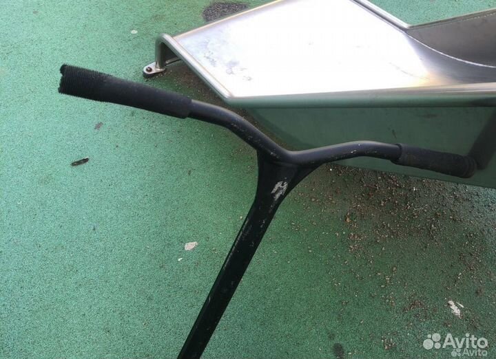 Трюковой самокат парк