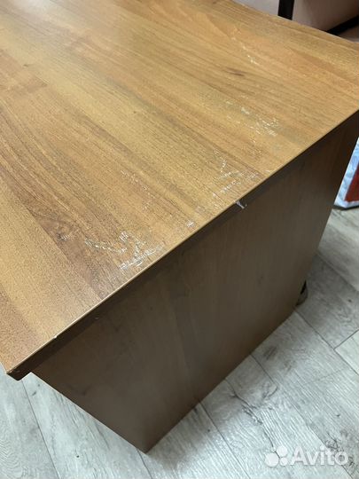 Компьютерный стол + тумбочка