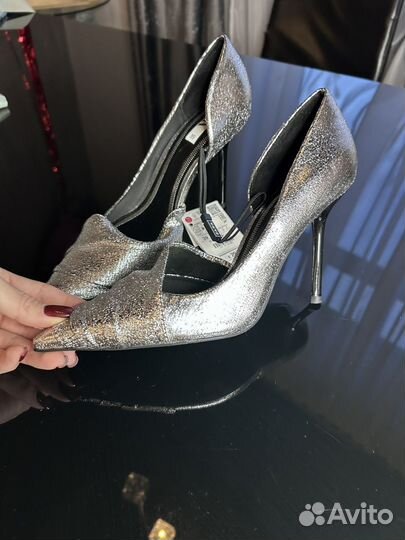 Туфли женские 39 размер zara серебристые