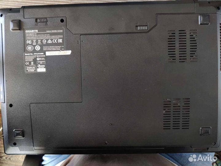 Ноутбук gigabyte p15
