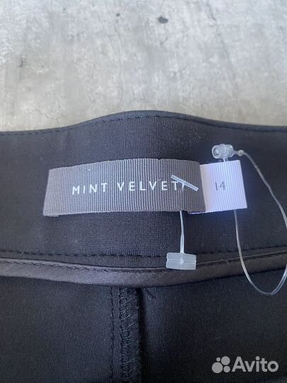 Брюки Mint Velvet