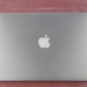 Продаю macbook