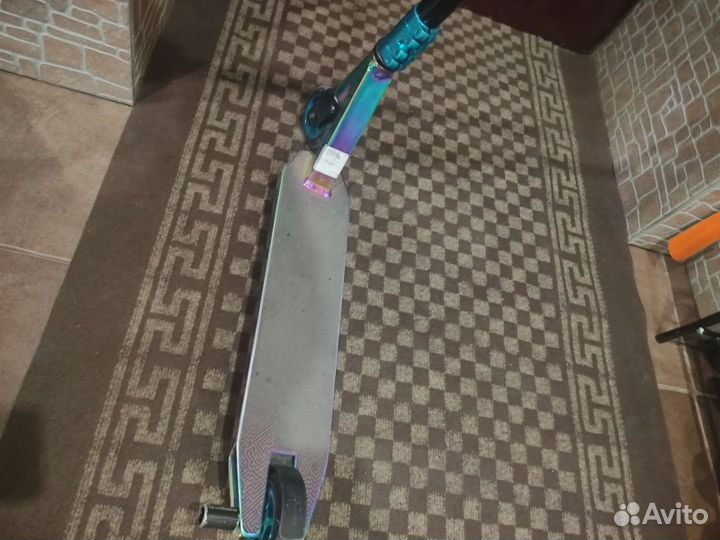 Трюковой самокат mongoose