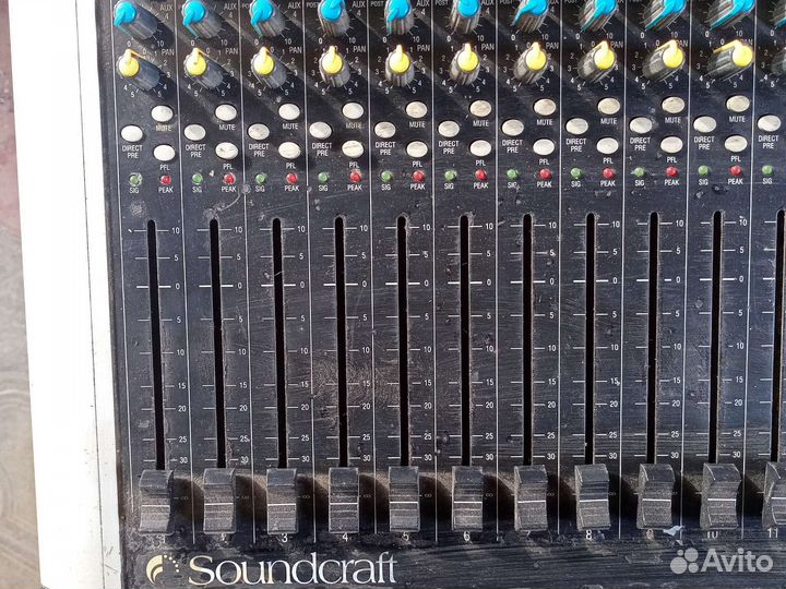 Микшерный пульт, требует ремонта