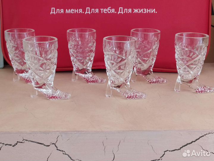 Хрустальные рюмки сапожки