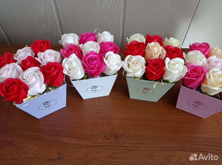 Букетики из мыльных розочек