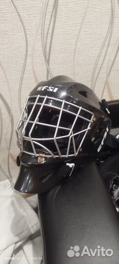 Вратарская хоккейная форма